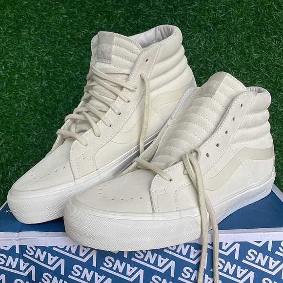 Vans Sks-Hi Reissue VI
(The General)@Itwhtasprgs
VNOA4BVH09F WMNS sneakers - Picture 5 of 16